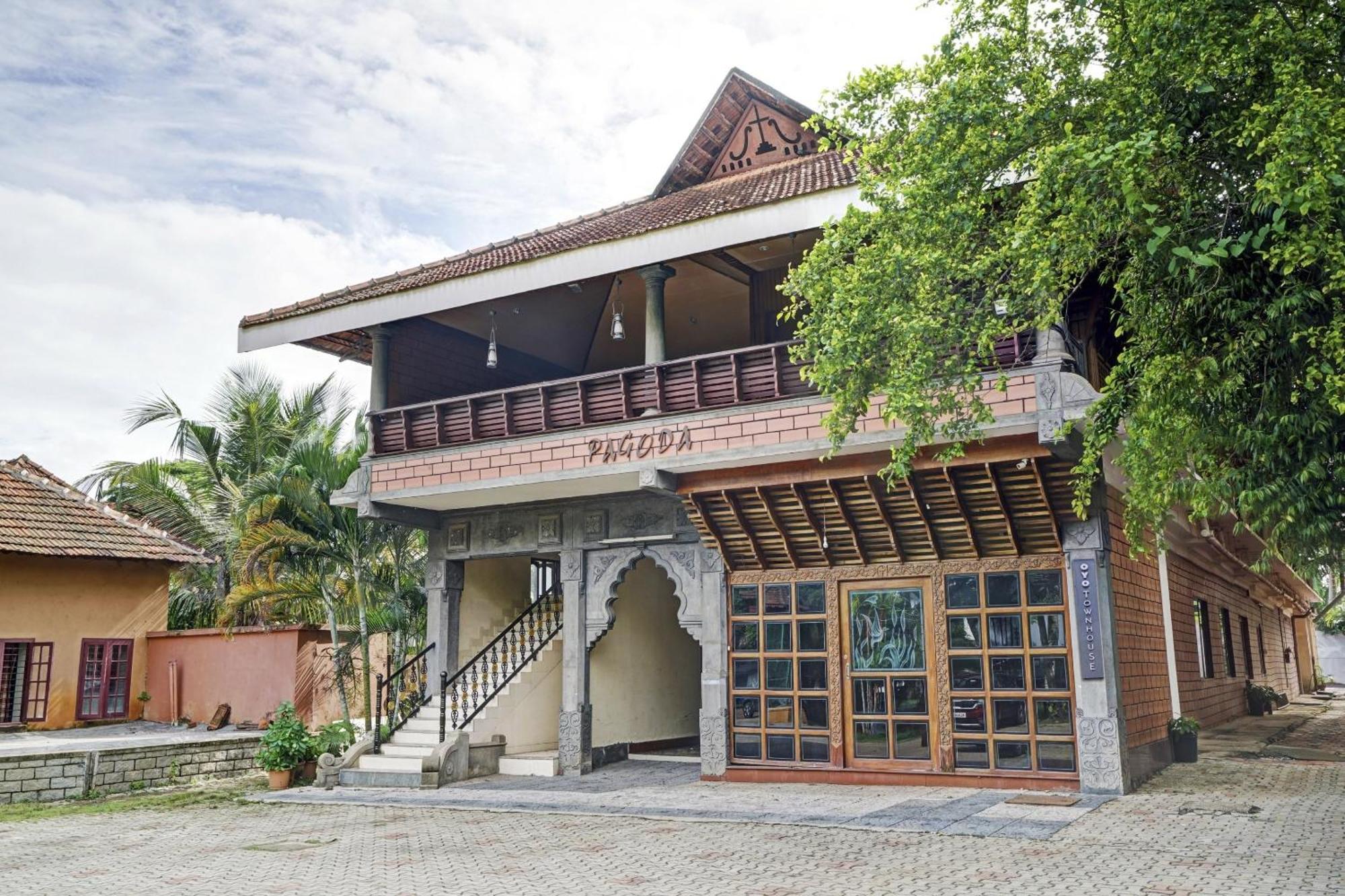 Palette - Pagoda Resorts Alappuzha Exterior foto