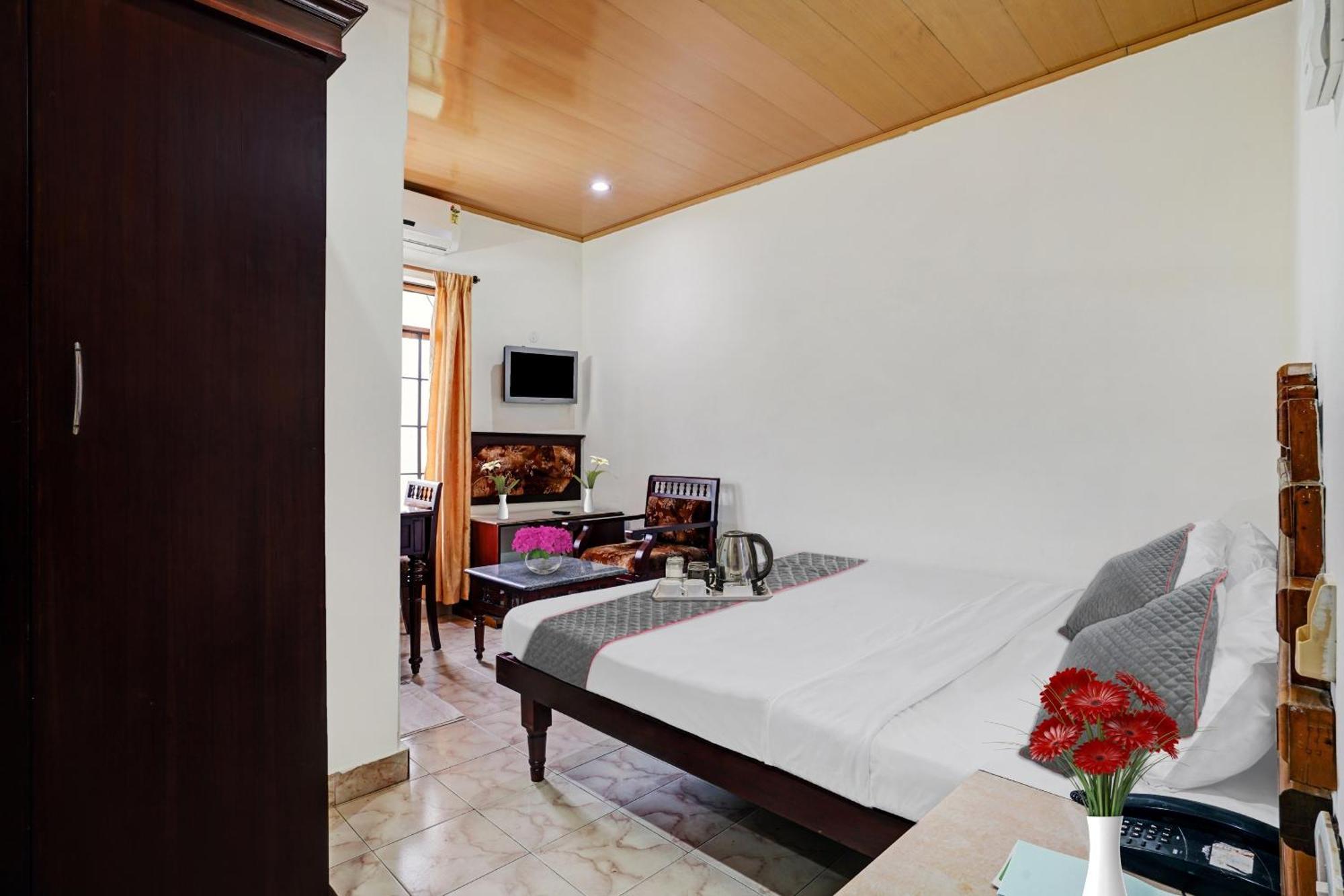 Palette - Pagoda Resorts Alappuzha Exterior foto